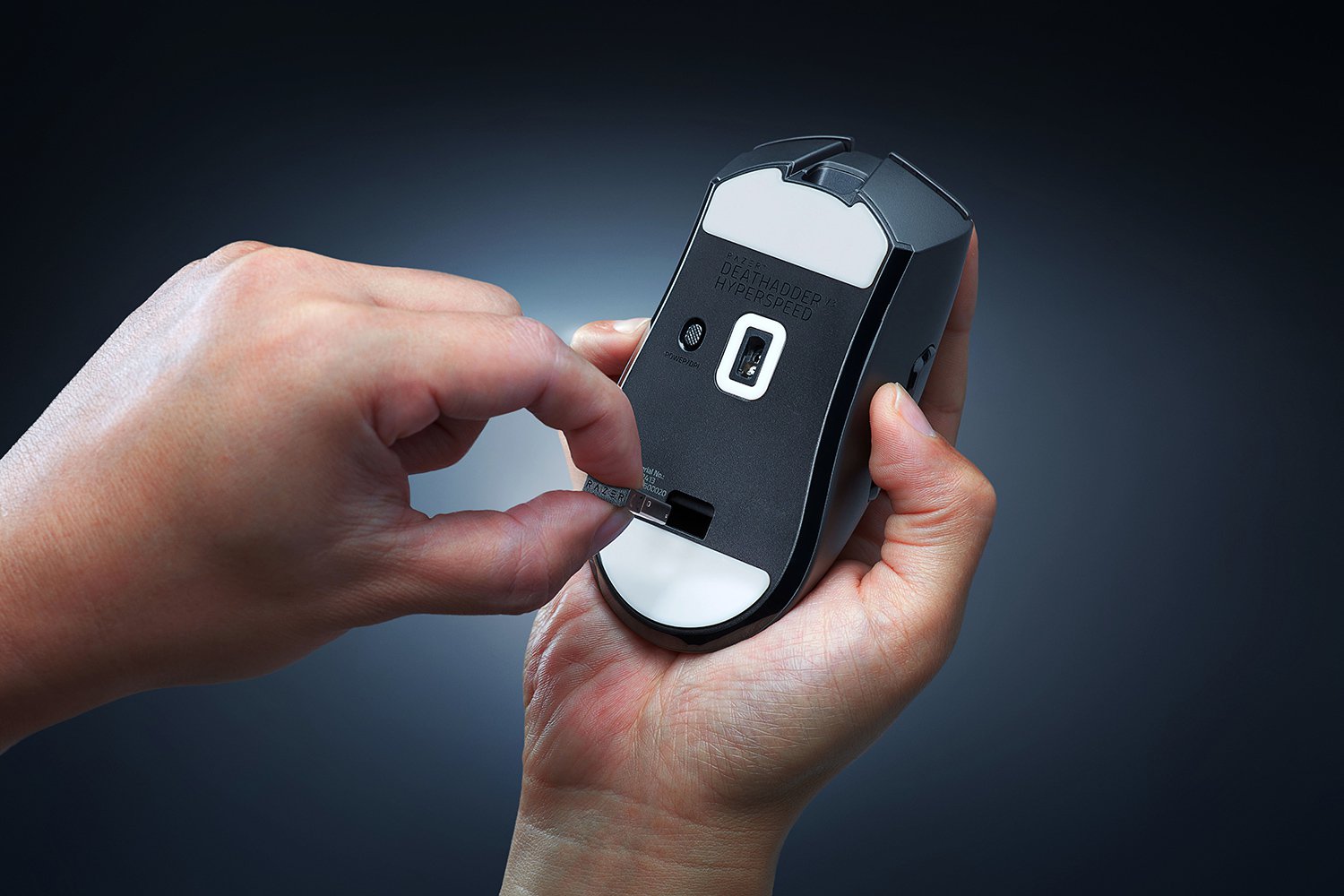 Razer DeathAdder V3 HyperSpeed - Wireless Esports Gaming Mouse RZ01-05140100-R3A1